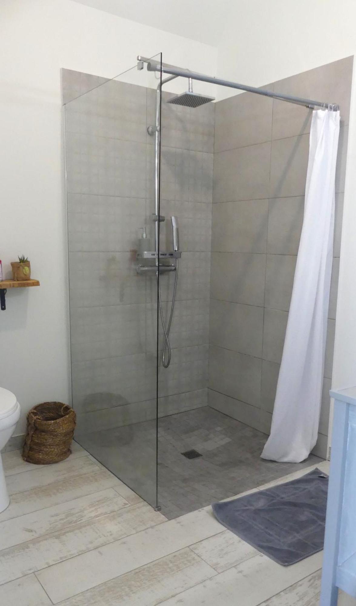 LONBRAZ VOLKAN meublé avec jacuzzi privatif Saint-Philippe Extérieur photo